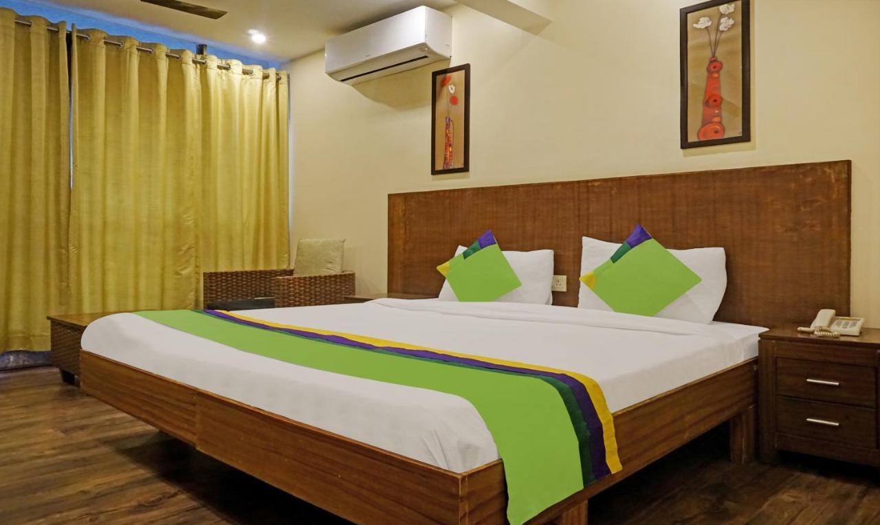 Hotel The Elite Pune